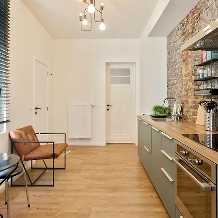 Tastefully Renovated In Retro-style In Centre Of Ostende