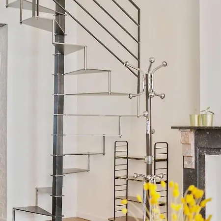 Apartamento Tastefully Renovated In Retro-style In Centre Of Ostend